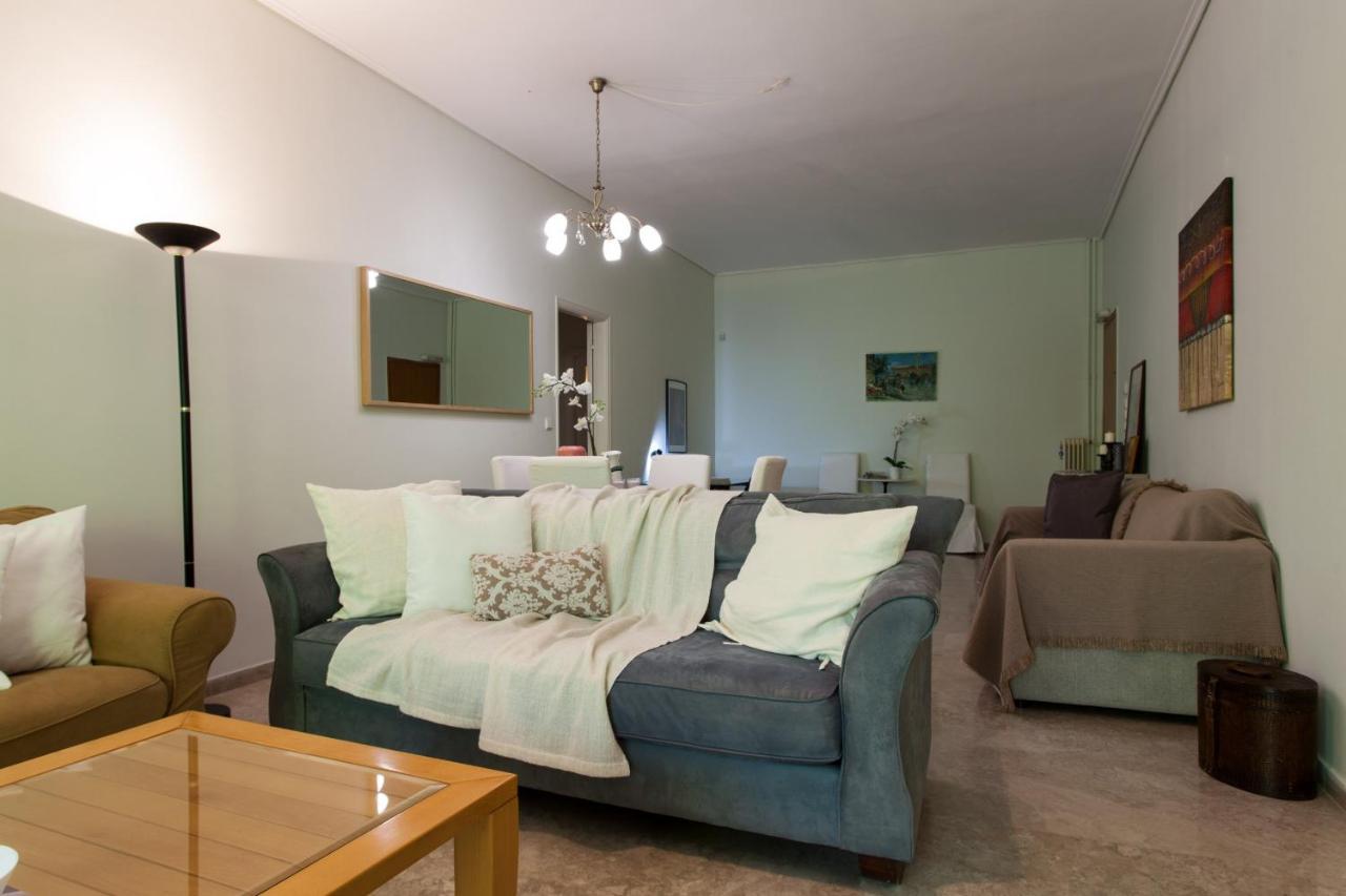 Lovely Apartment In Psychiko - Renovation May 2025 Atenas Exterior foto
