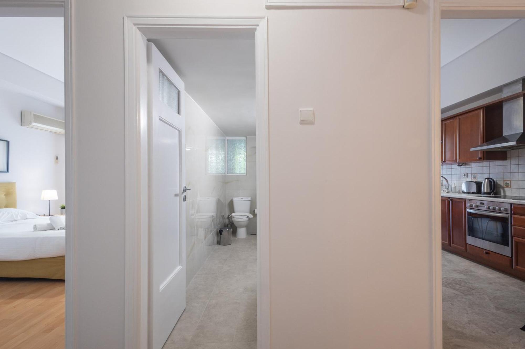 Lovely Apartment In Psychiko - Renovation May 2025 Atenas Exterior foto